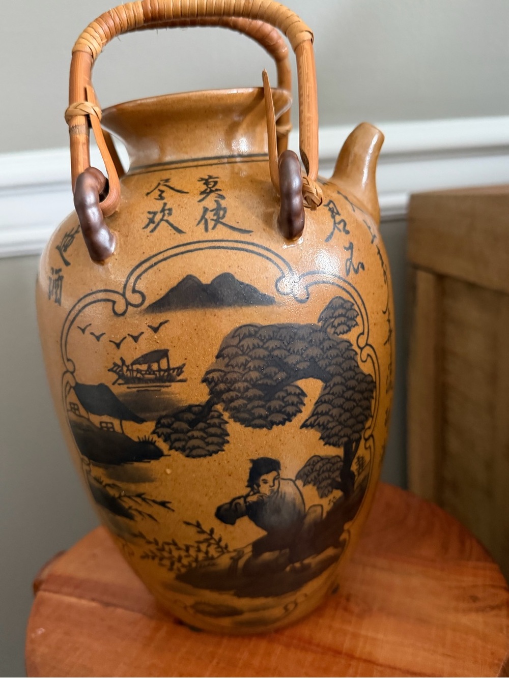 Vintageā Chinese Decorative Ceramic Teapot hanging jug Vase with Bamboo Handle